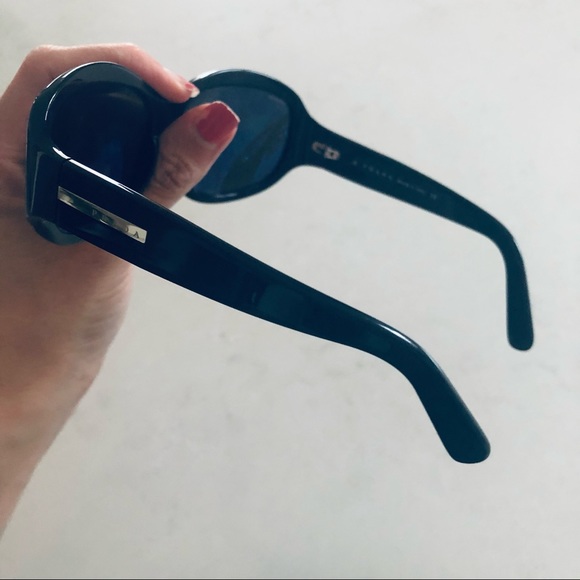 Prada Sunglasses with Case - Picture 8 of 12